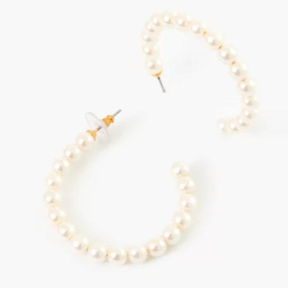 Lele Sadoughi Jewelry - Lele Sadoughi Confetti Imitation Pearl Hoops